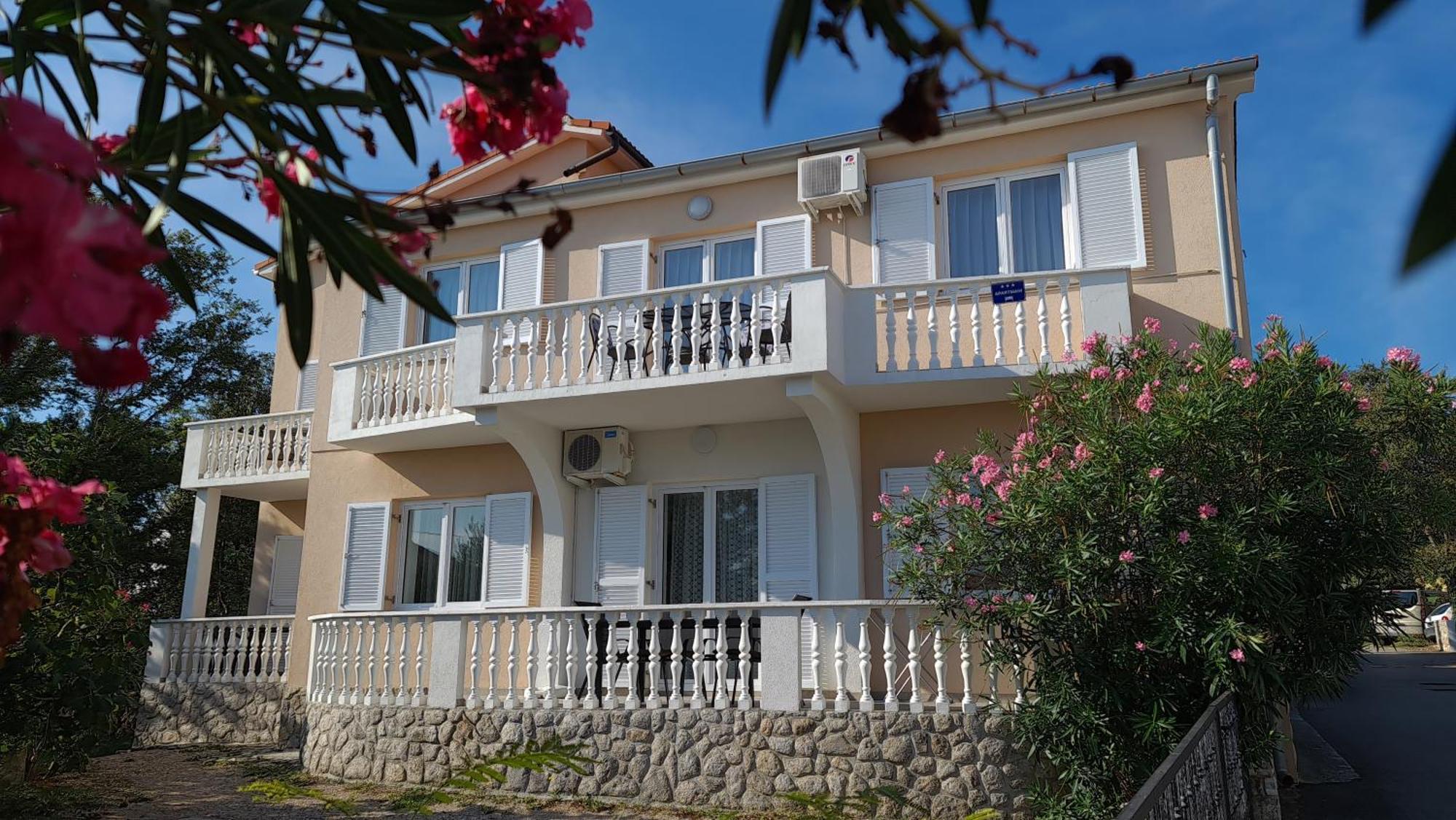 Apartments Mihalic Šilo Zewnętrze zdjęcie
