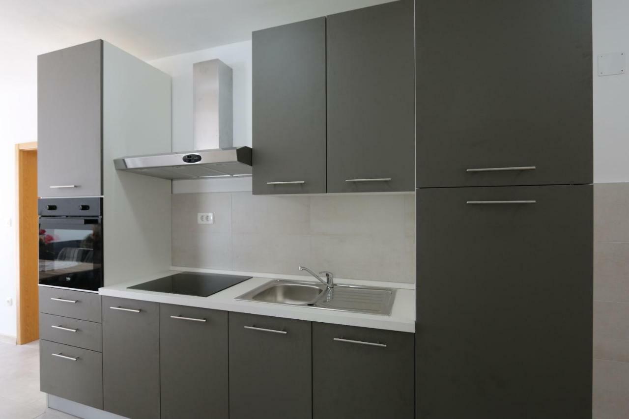Apartments Mihalic Šilo Zewnętrze zdjęcie